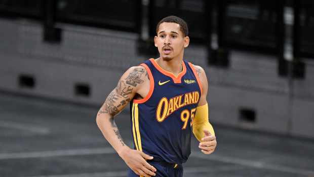 Mailbag: How the Warriors will use their 2 open roster
spots 1