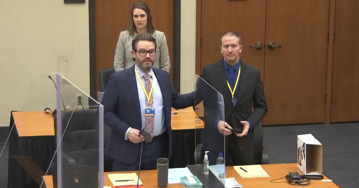 Jury sees bystander video during opening statements in trial
of Derek Chauvin, ex-cop charged in George Floyd’s death 1