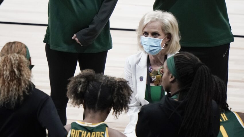 Baylor coach Kim Mulkey calls for end of COVID-19 testing at
NCAA tournaments 1