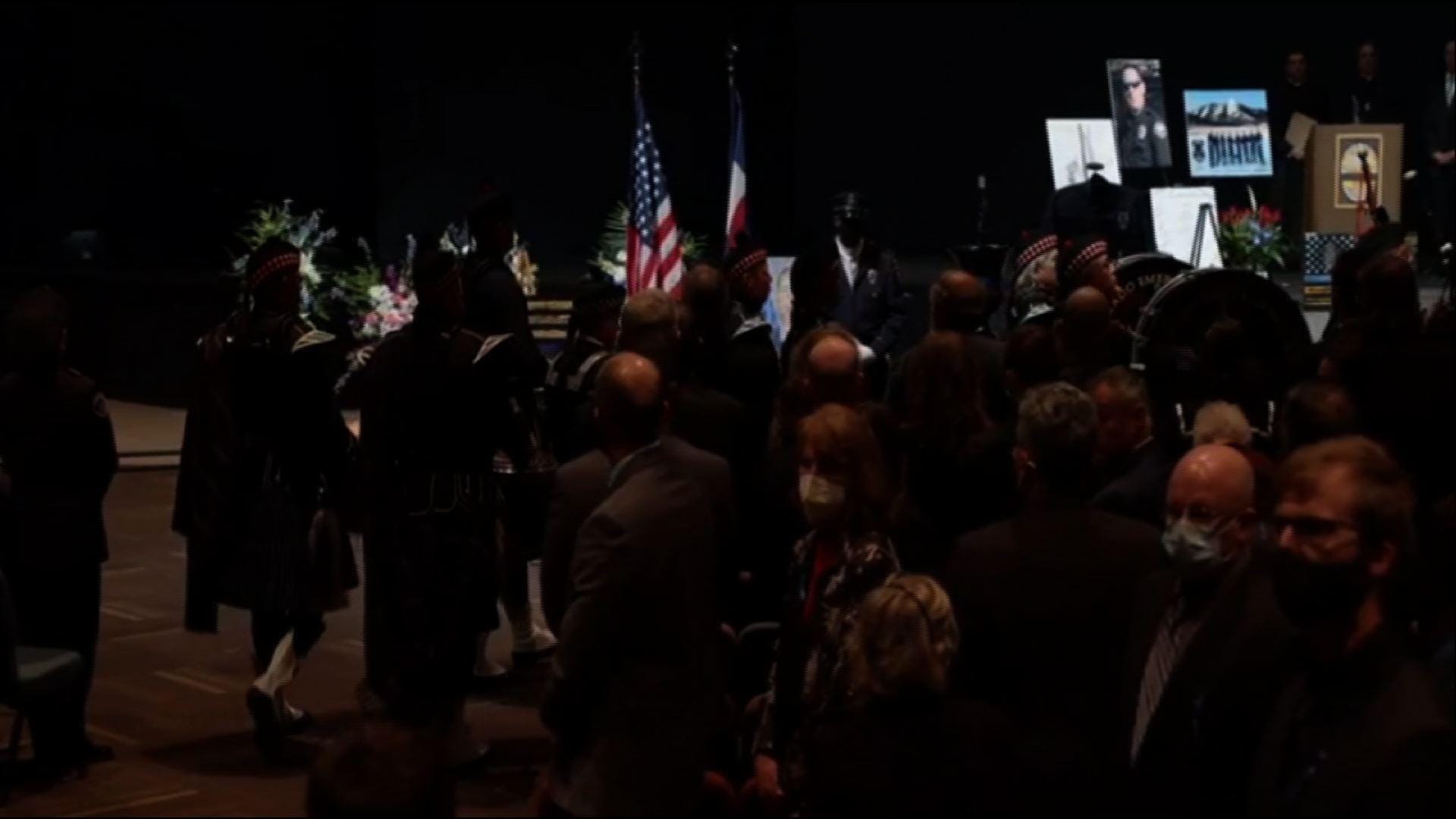 Tributes for slain Colo. officer at memorial service 1 Tributes for slain Colo. officer at memorial service 1