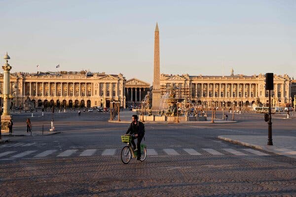 France Weighs a Third National Lockdown as Infections
Soar 1