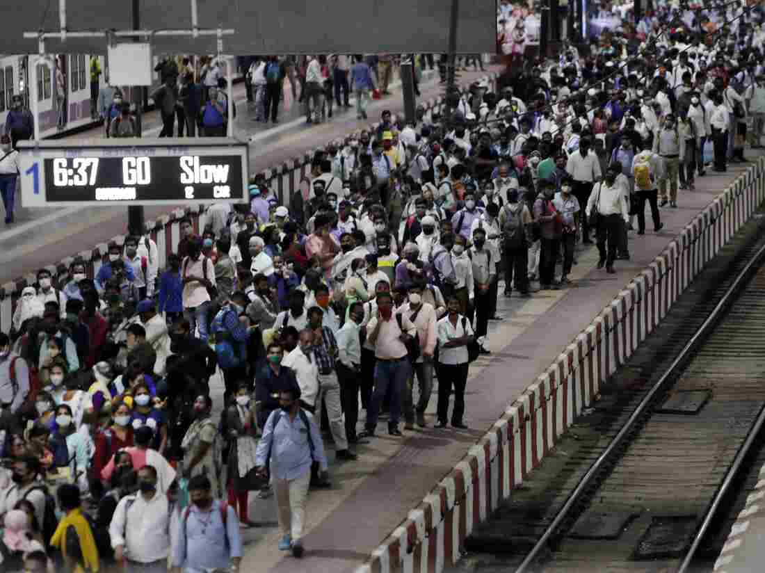 India Reports Its Highest Daily Number Of COVID-19 Deaths So
Far This Year 1