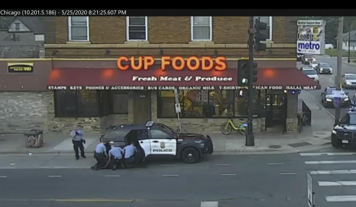 EXPLAINER: Video dominates trial in George Floyd's
death 1