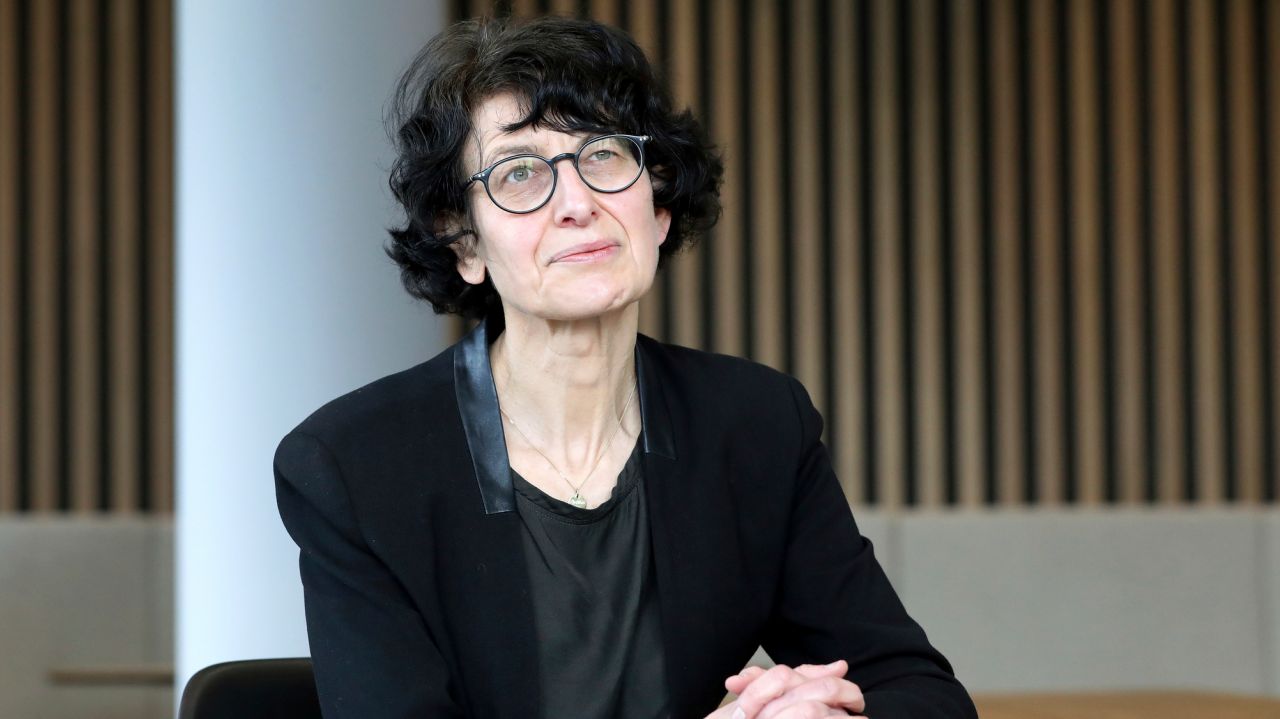 Scientist behind coronavirus shot says next target is
cancer 1