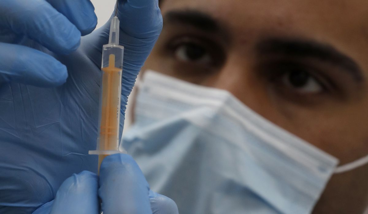 Global officials try to avoid setbacks in COVID-19
vaccination effort 1