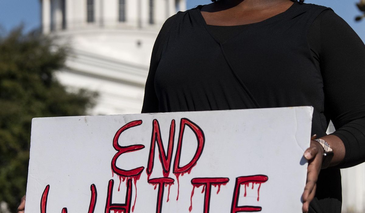 Alabama House committee advances protest bill after
changes 1