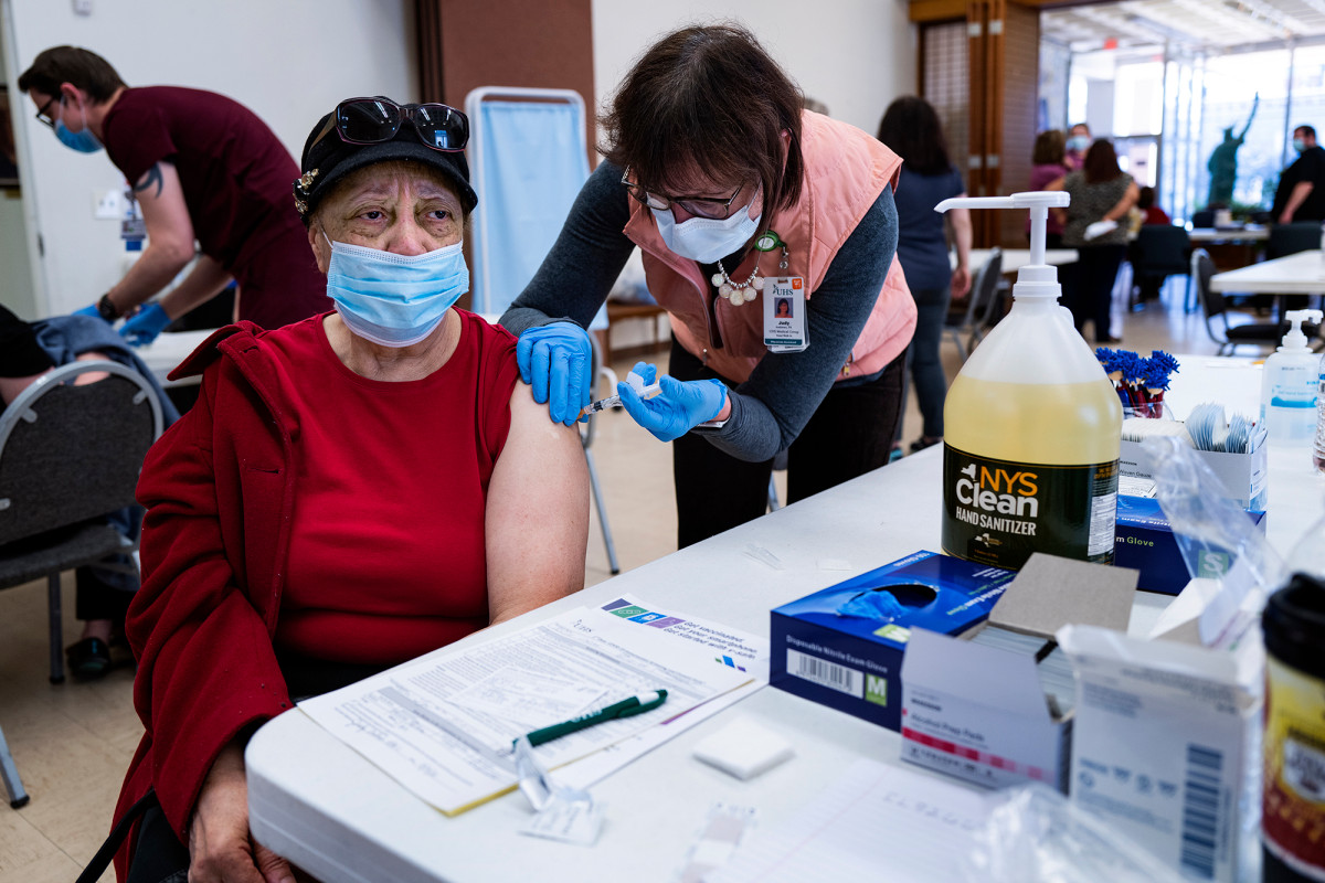 New York reaches COVID-19 vaccination milestone 1