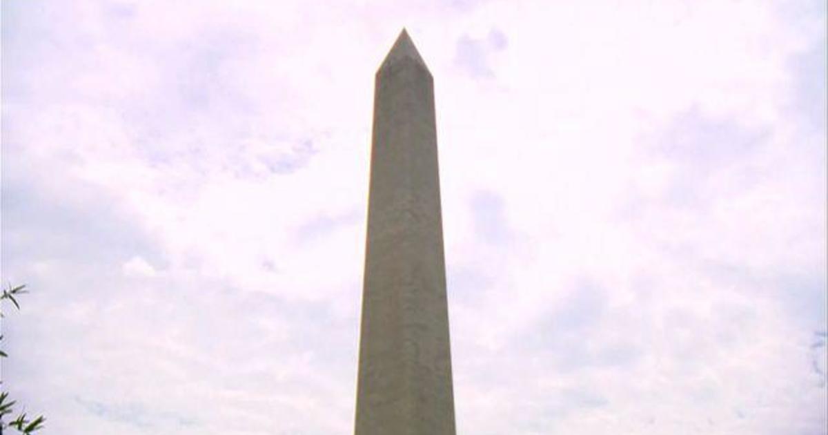 Washington Monument reopens after earthquake repairs 1