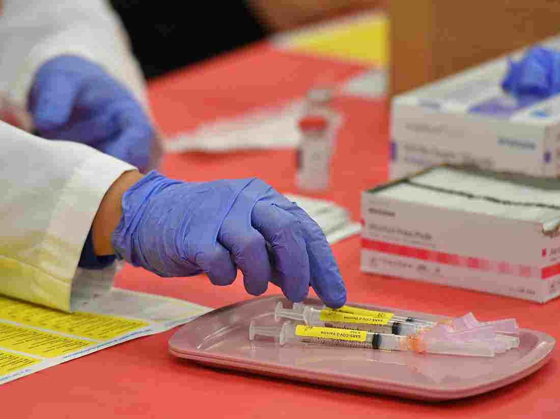 Trump Encourages His Supporters To Get COVID-19 Vaccine,
Within Limits of 'Freedoms' 1