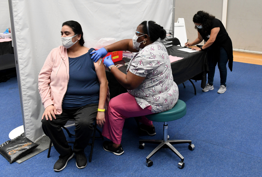 Did COVID-19 vaccine work if you felt no side
effects? 1