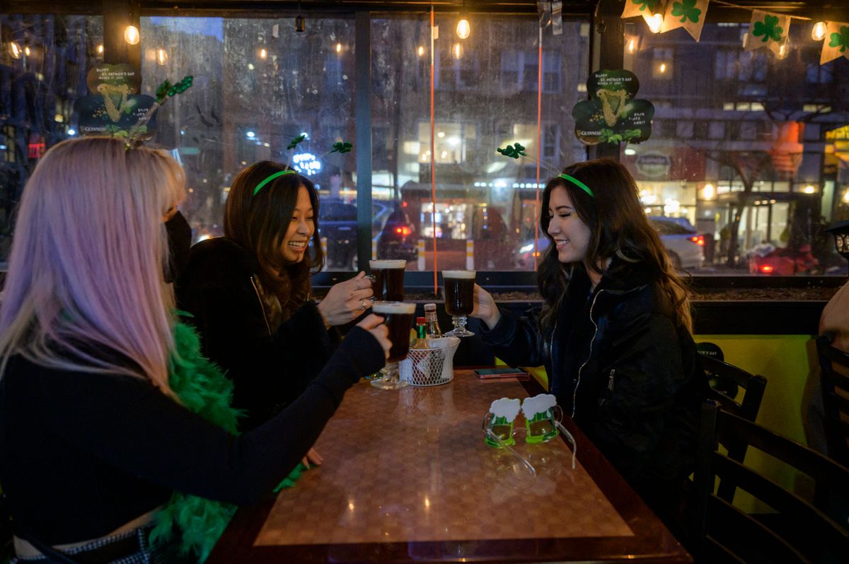 Cuomo should reassess COVID reopenings due to highly
infectious variants: De Blasio 1