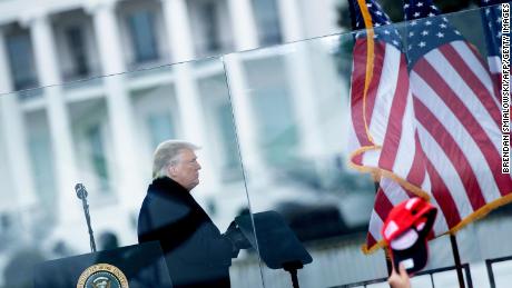 Man accused of carrying bear spray used in assault of
Capitol Police Officer Brian Sicknick to stay in jail 1