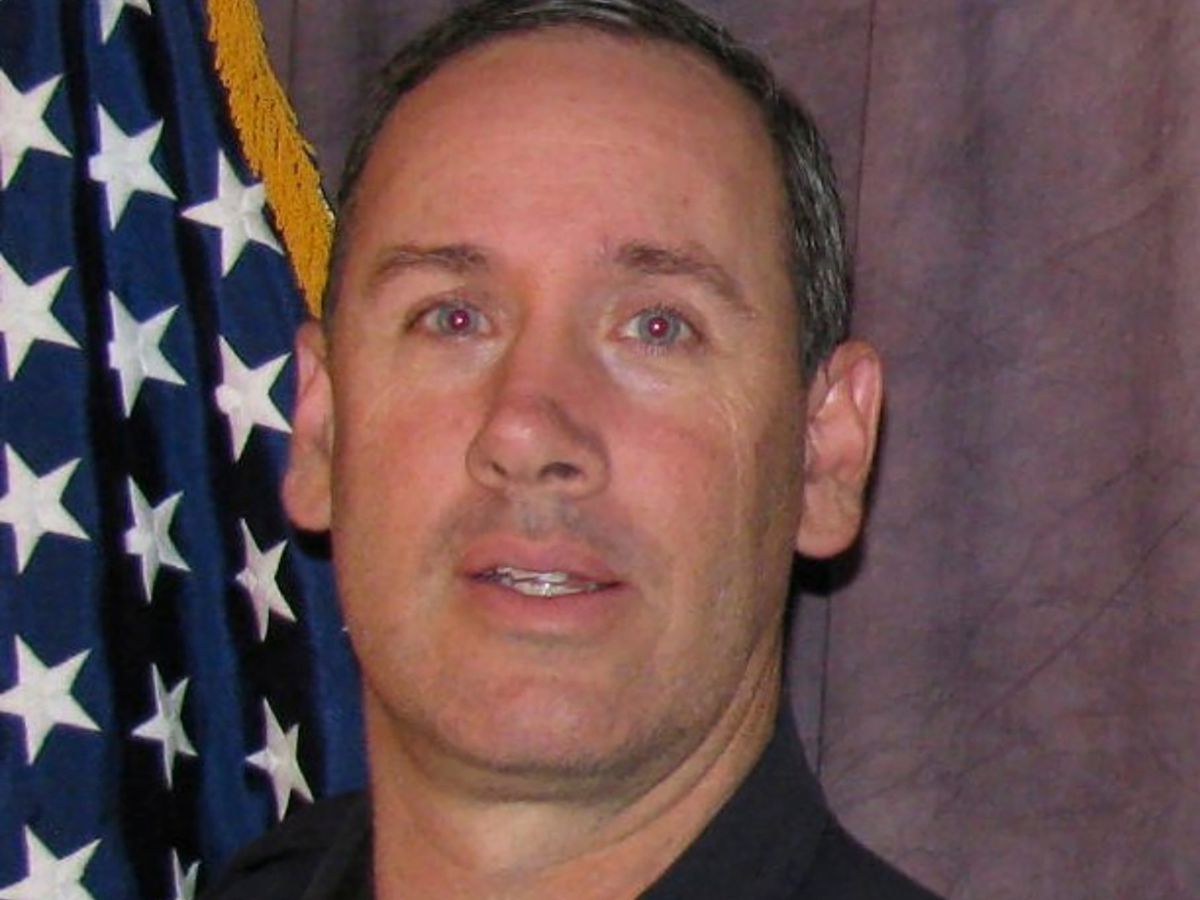 Colorado officer killed in King Soopers shooting aided in
daring duck rescue back in 2013 1 Colorado officer killed in King Soopers shooting aided in
daring duck rescue back in 2013 1