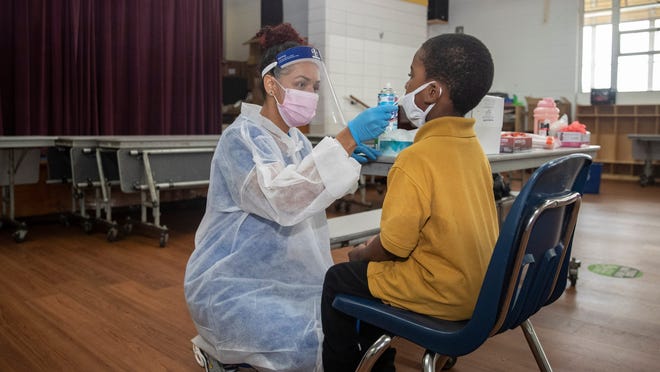 US passes 550K coronavirus deaths; More than half of states
have welcomed a majority of students back in-person: Live COVID-19
updates 1