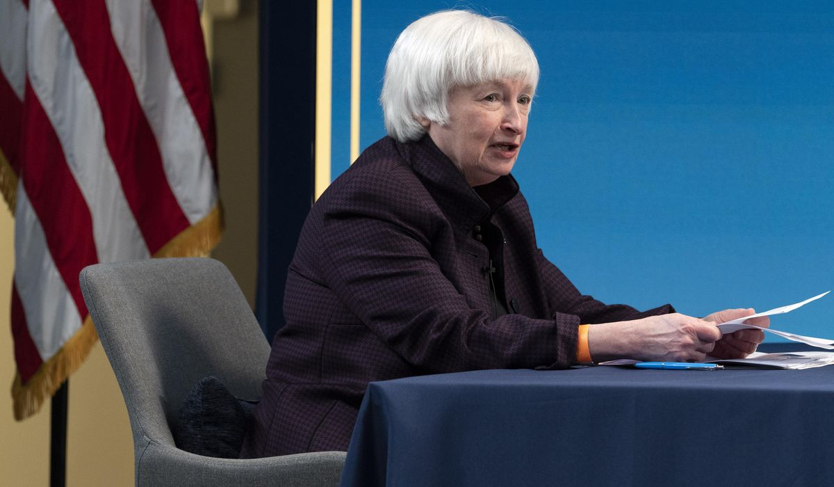 Yellen sees room for US to borrow, opens door to tax
hike 1