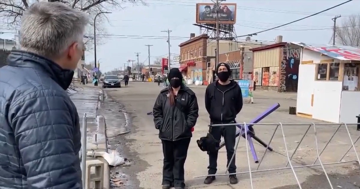 VIDEO: Antifa Border Patrol At George Floyd Autonomous Zone
Threatens, Deports American Reporter 1