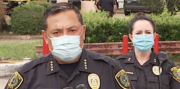 'We're going to see people die': Houston police chief slams
removal of mask mandate 1