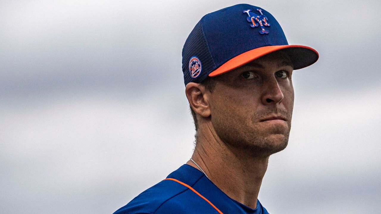Jacob deGrom named Opening Day starter for Mets at Nationals
on April 1 1