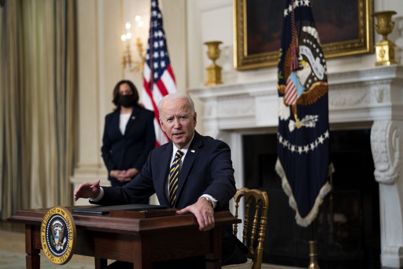 White House Open to Third Gender Option on Federal Forms,
Not Certain Executive Order Needed 1