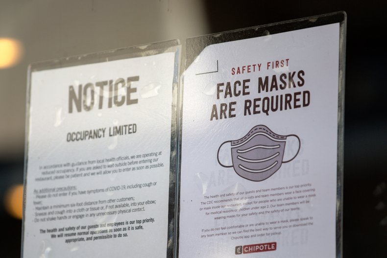 Texas GOP Mayor Doubles Down on Calling Greg Abbott's
Removal of Mask Mandate 'Premature' 1