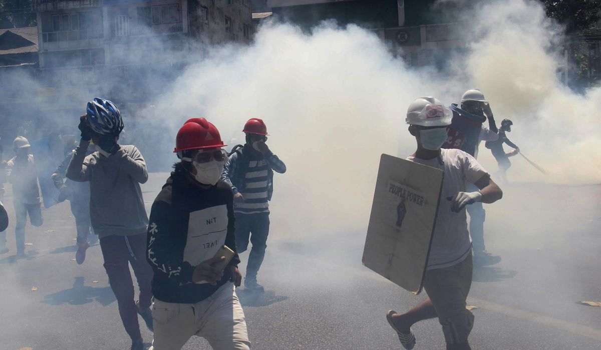 Defying lethal shootings, Myanmar protesters back on
streets 1
