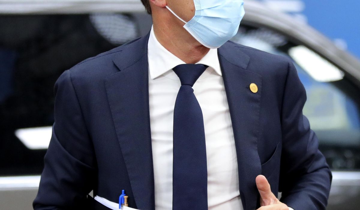 Dutch prime minister extends his country's pandemic
lockdown 1