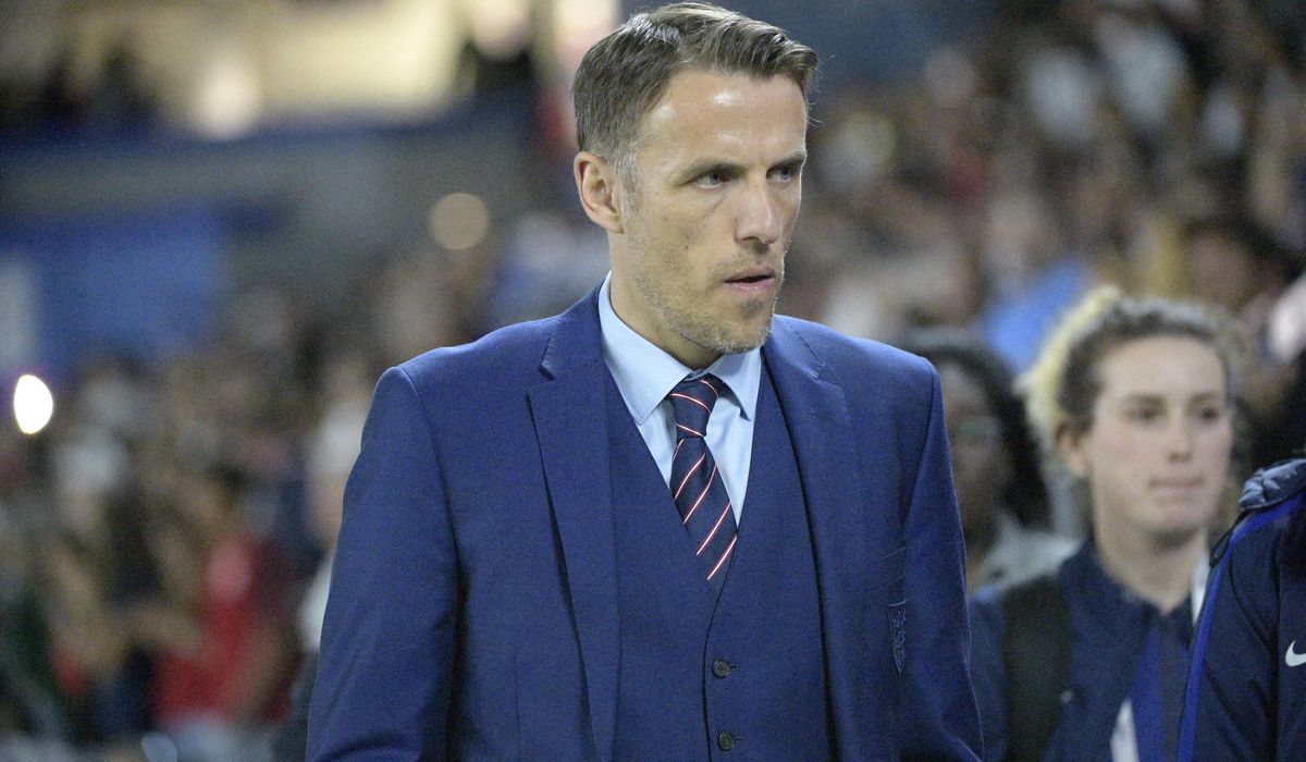 Neville era begins at Miami as MLS opens training
camps 1
