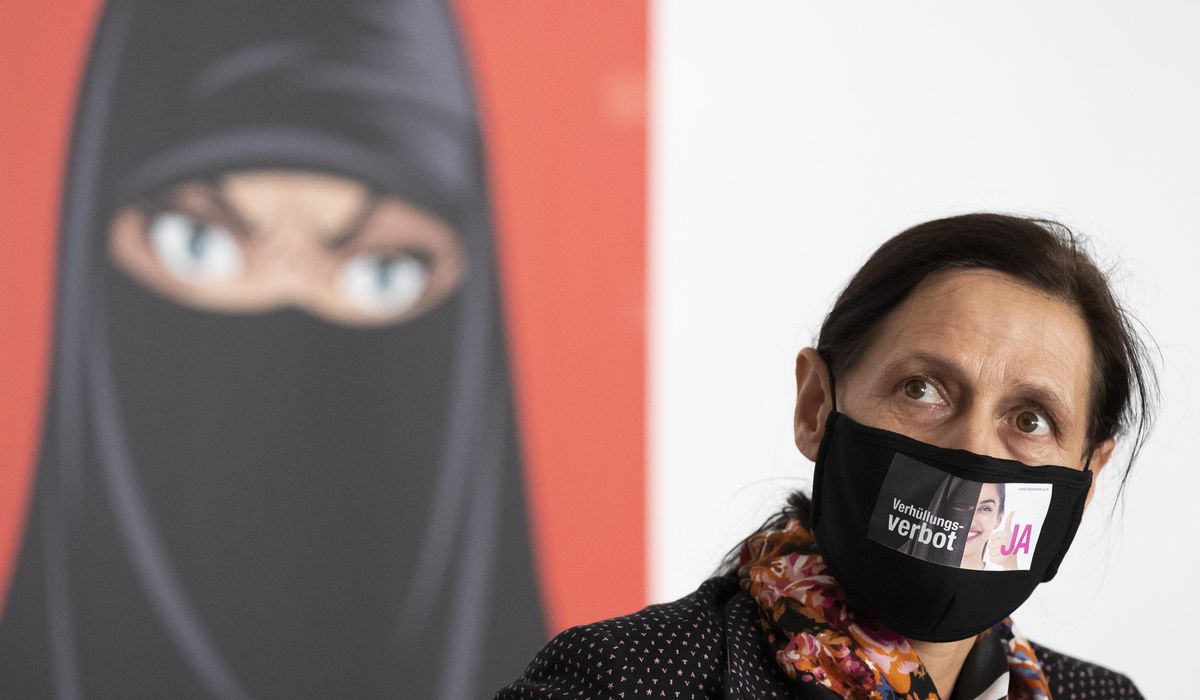 UN rights office laments Swiss ban on Muslim
face-coverings 1