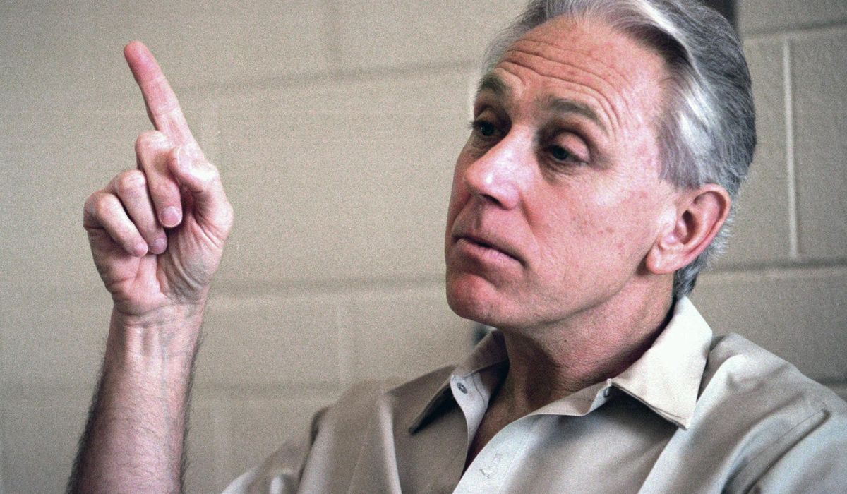 No release for ex-officer guilty in 'Fatal Vision'
murders 1