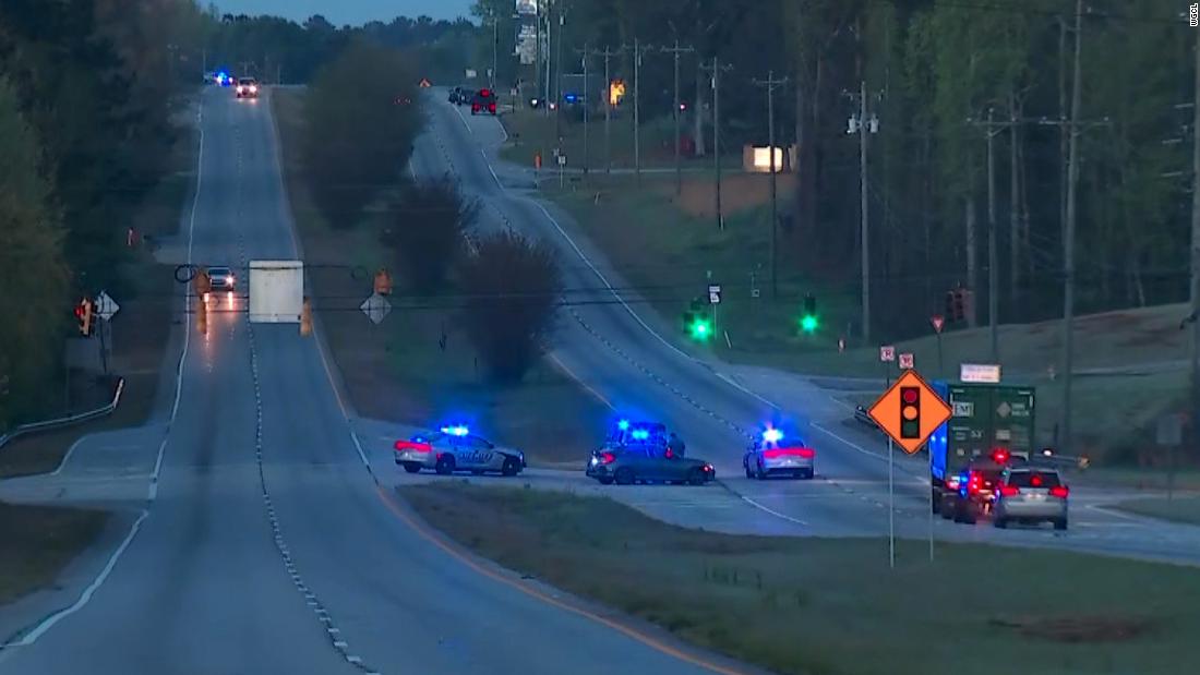 Multiple officers shot during police chase in
Georgia 1