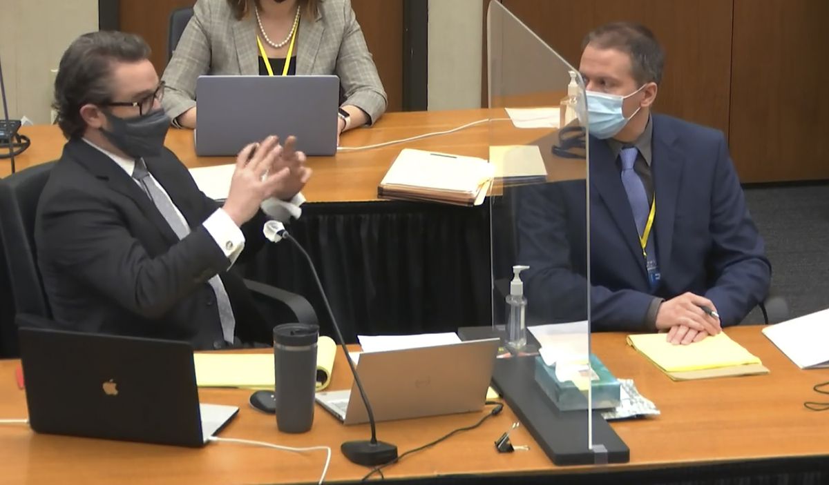 Defense in Derek Chauvin trial begins its case with video of
George Floyd’s 2019 drug arrest 1 Defense in Derek Chauvin trial begins its case with video of
George Floyd’s 2019 drug arrest 1