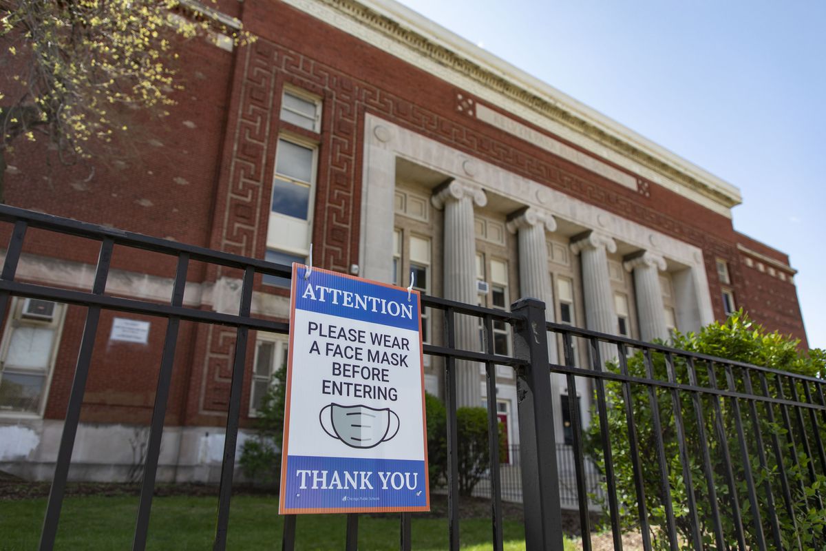 CPS high school staff is working remotely today to protest
reopening plans as Monday reopening date looms: ‘There has been
progress, but not adequate progress’ 1