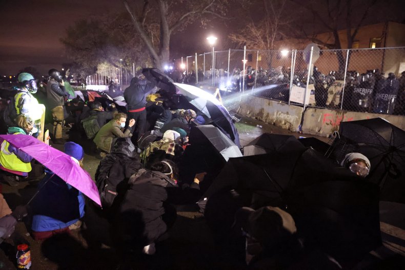 Brooklyn Center Police Fire Paintballs at Daunte Wright
Protesters in Video 1