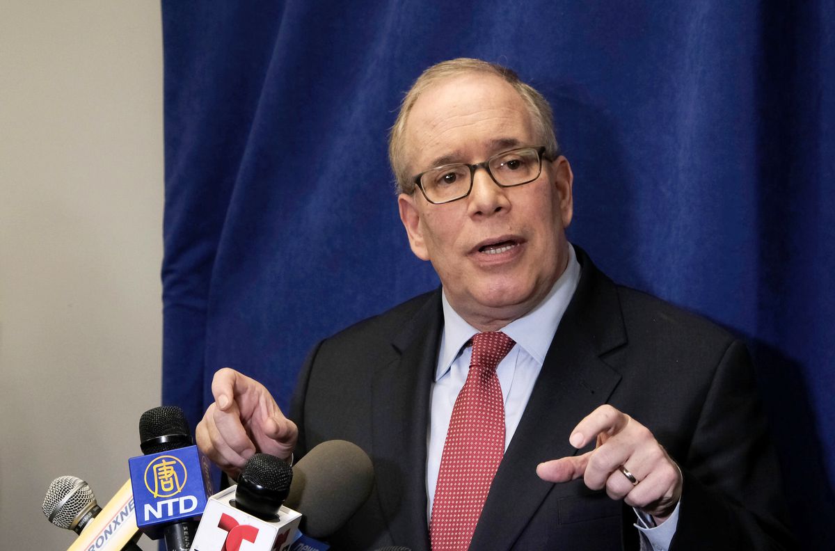 NYC mayoral candidate Scott Stringer rolls out health care
plan, calls for ‘chief health officer’ 1