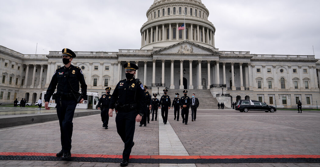 Lack of Training Led Capitol Police to Temper Riot Response,
Watchdog Says 1