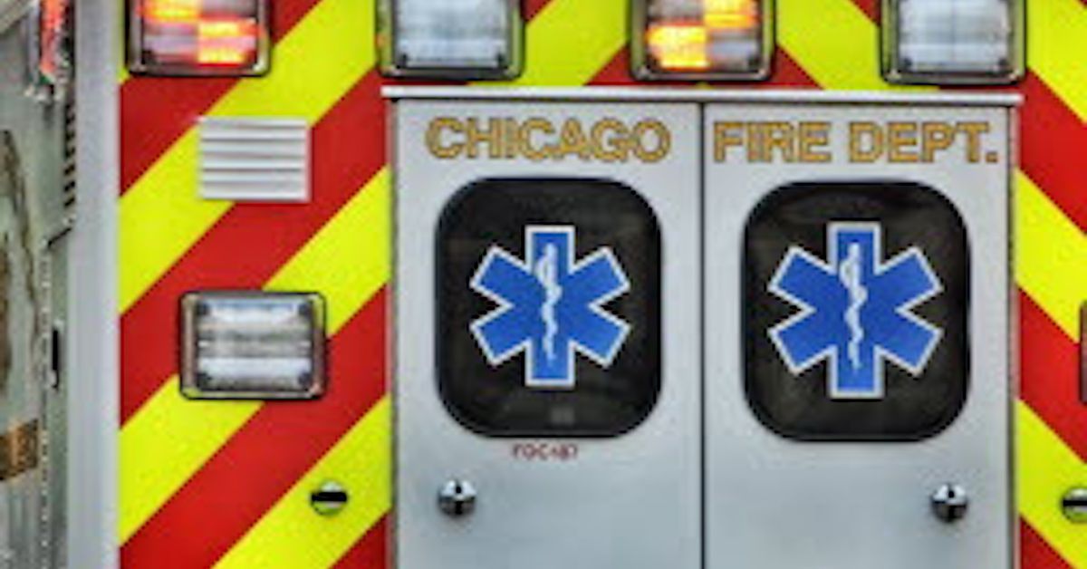 Chicago police officer injured in South Loop traffic
stop 1