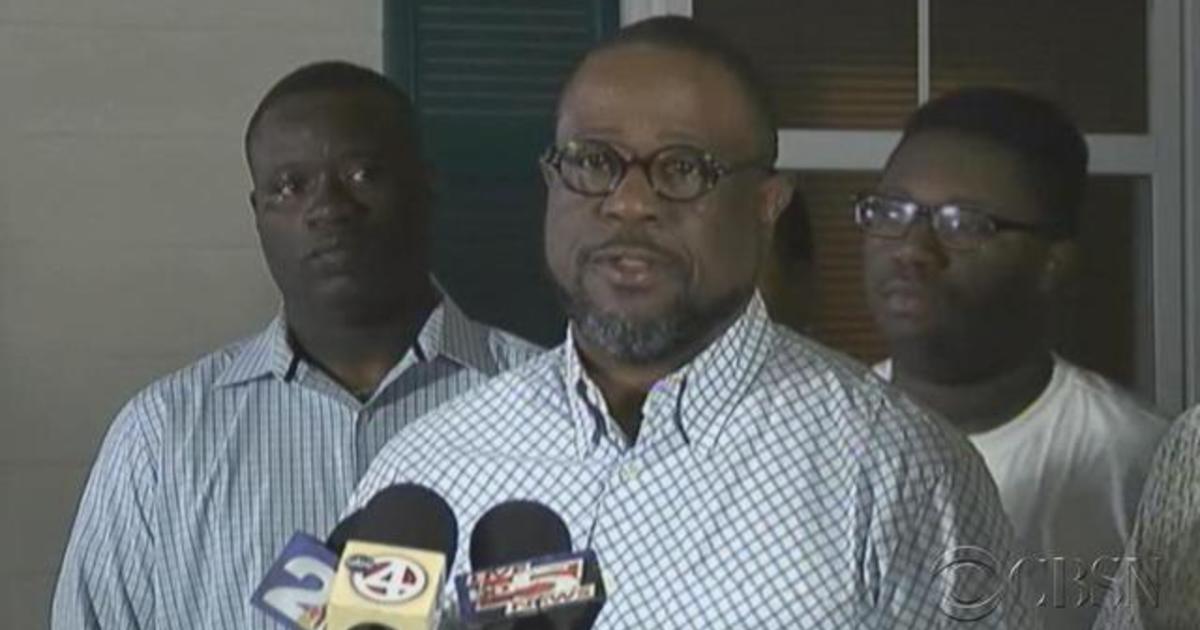 Brother of man killed by S.C. police officer speaks
out 1