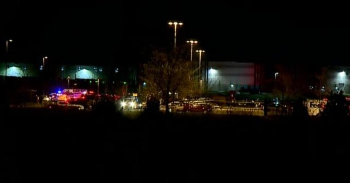 Eye Opener: Eight people killed at FedEx facility in
Indianapolis 1