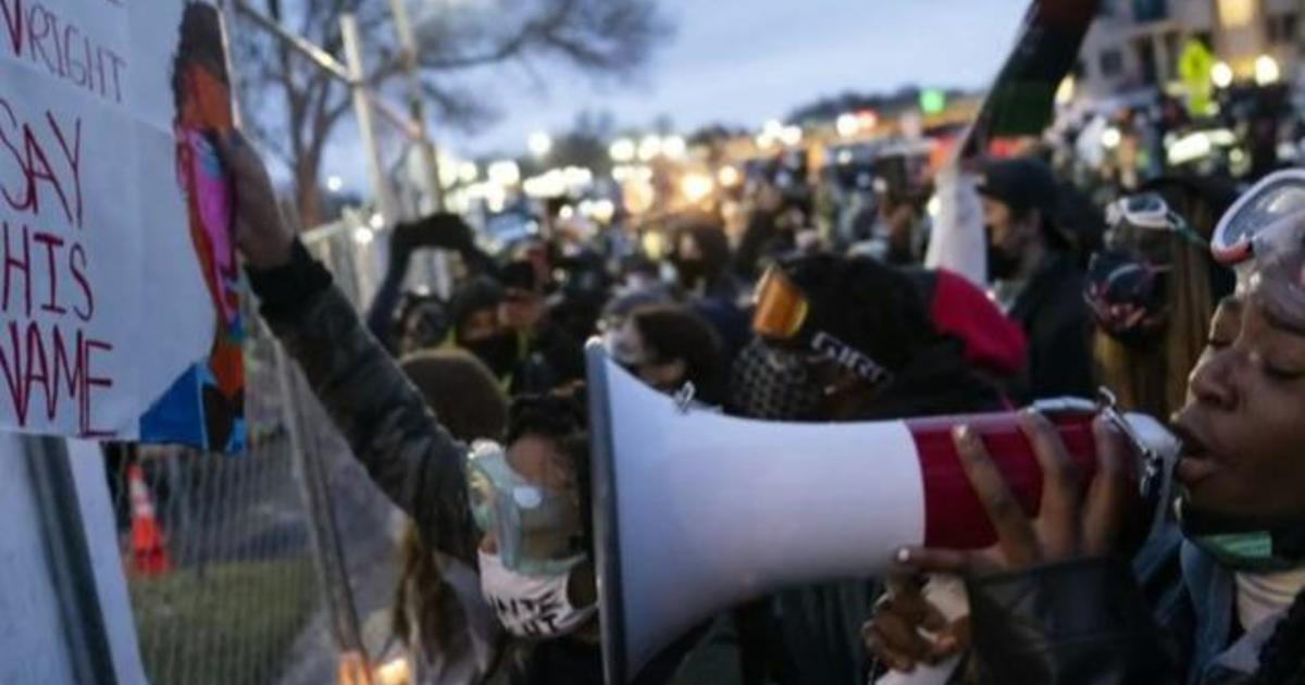 Trial over George Floyd's death, shooting of Daunte Wright
are parallel tragedies for Minnesota 1