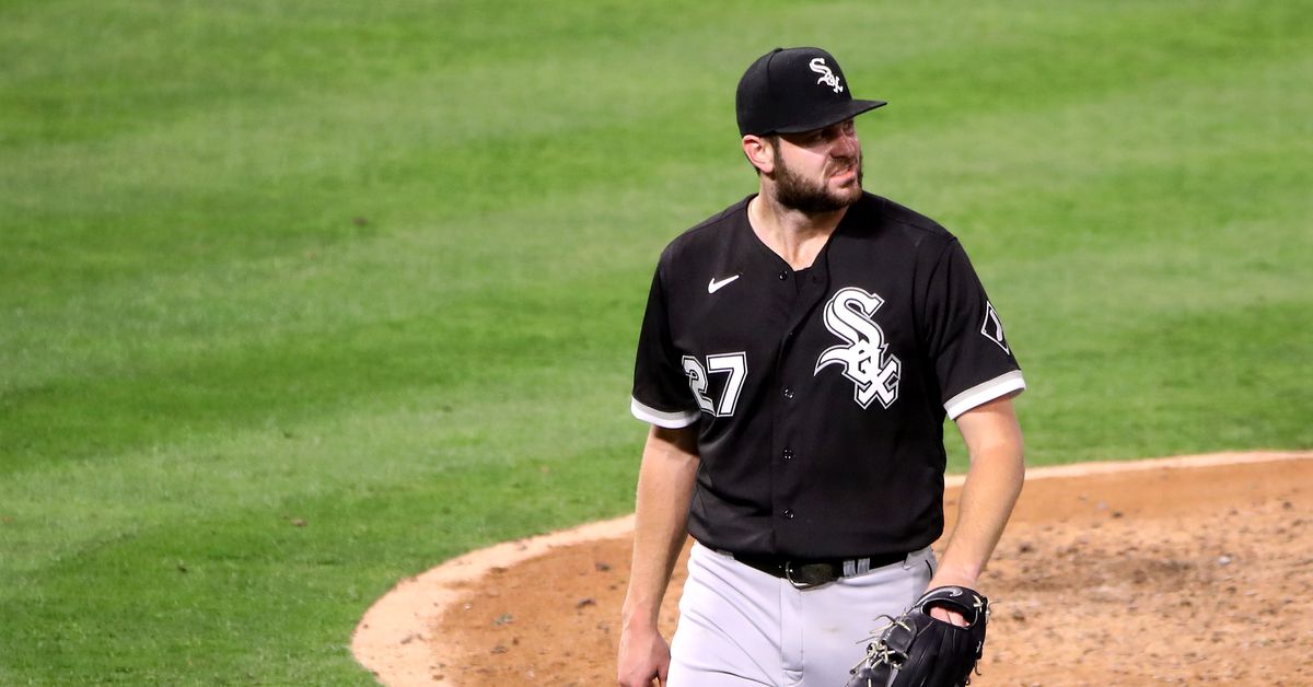 White Sox blow two-run lead, fall to Angels 4-3 on Opening
Night 1