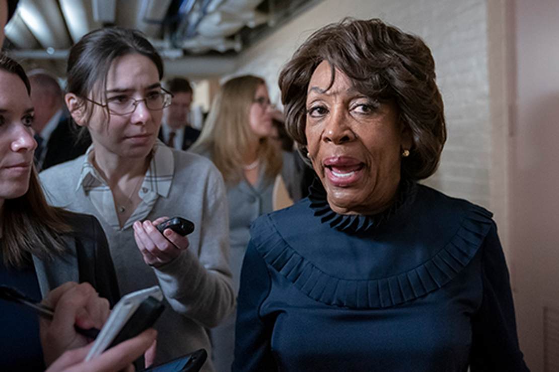 Rep. Maxine Waters Urges Minnesota Protesters to 'Stay on
the Street' if Chauvin Found Innocent in Floyd Case 1