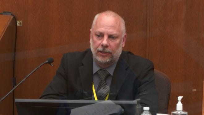 Derek Chauvin trial live updates: Police supervisor says
cops 'could have ended' restraint of George Floyd 1