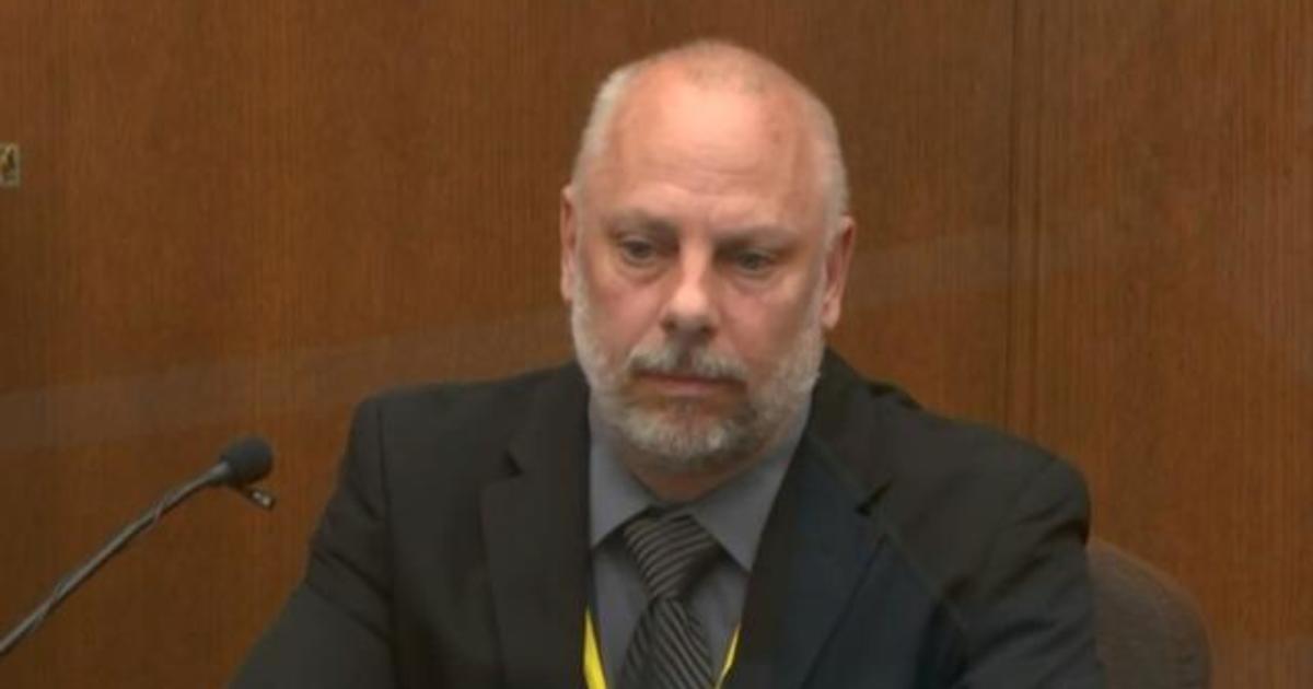 Derek Chauvin's ex-boss says he should've removed knee after
George Floyd was not resisting 1