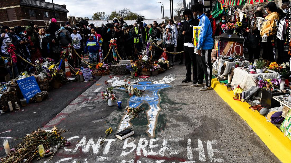 A day after ex-police officer Derek Chauvin was convicted,
both parties in Washington sought common ground on police
reform 1