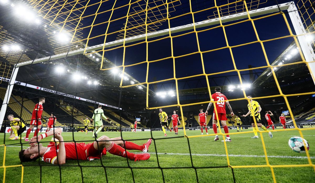 German clubs allow quarantine to finish season amid
pandemic 1