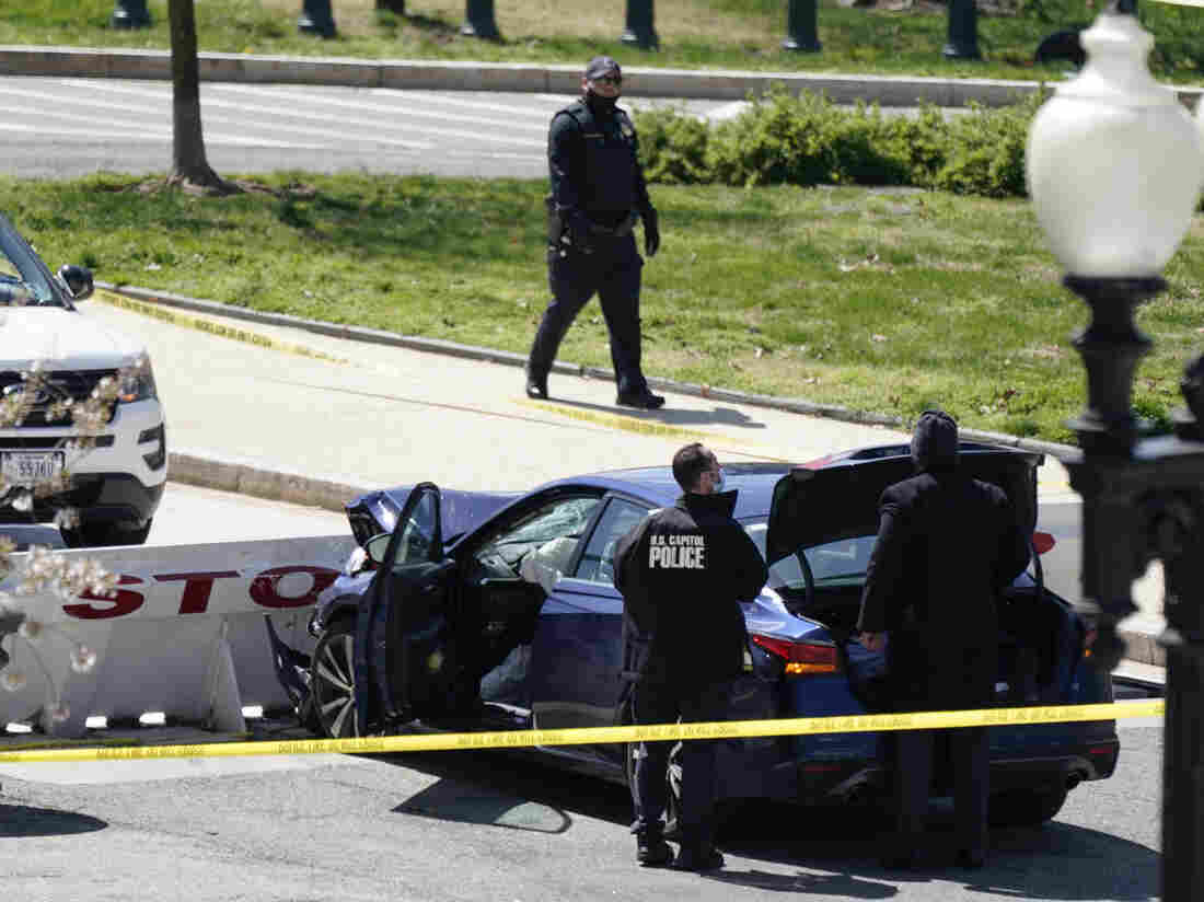2 U.S. Capitol Police Struck And Injured At Capitol
Checkpoint, Complex On Lockdown 1
