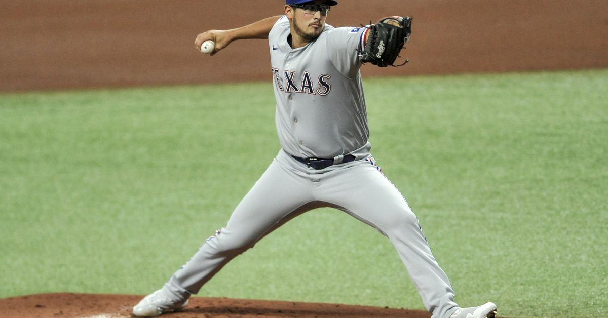 White Sox open series with Rangers against old friend Dane
Dunning 1