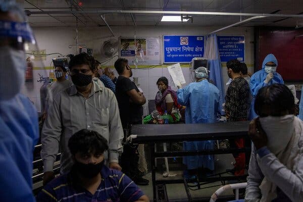 India Scrambles to Supply Oxygen as Covid-19 Patients Gasp
for Breath 1