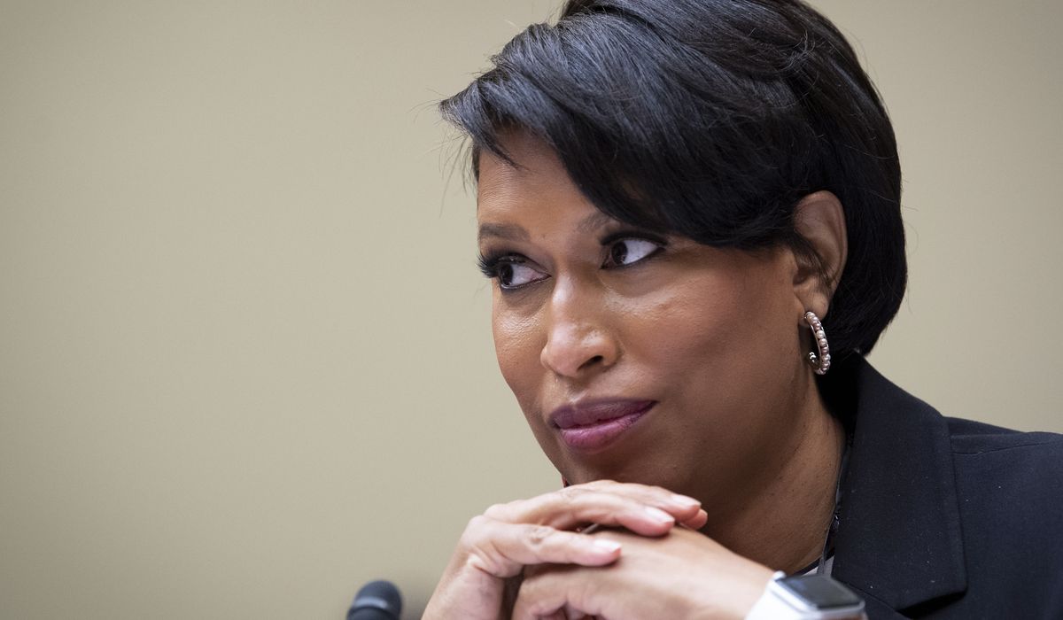 D.C. mayor appoints Amber Hewitt to serve as first chief
equity officer 1