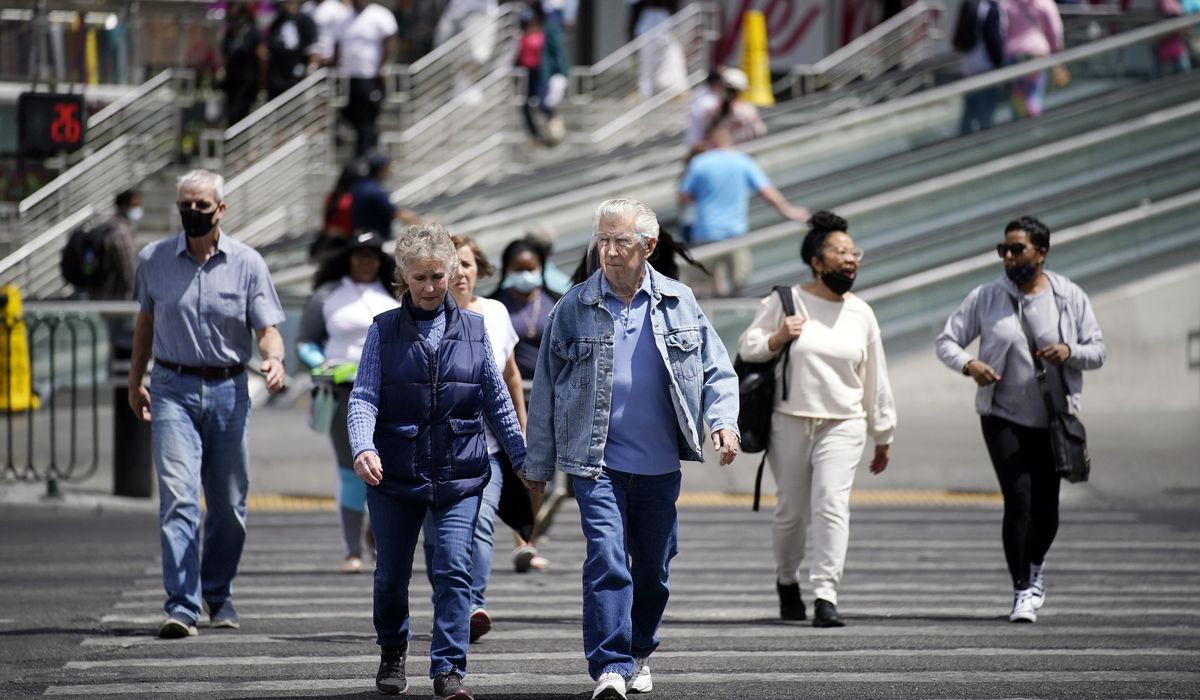 Outdoor mask guidance echoes what many Americans already
do 1